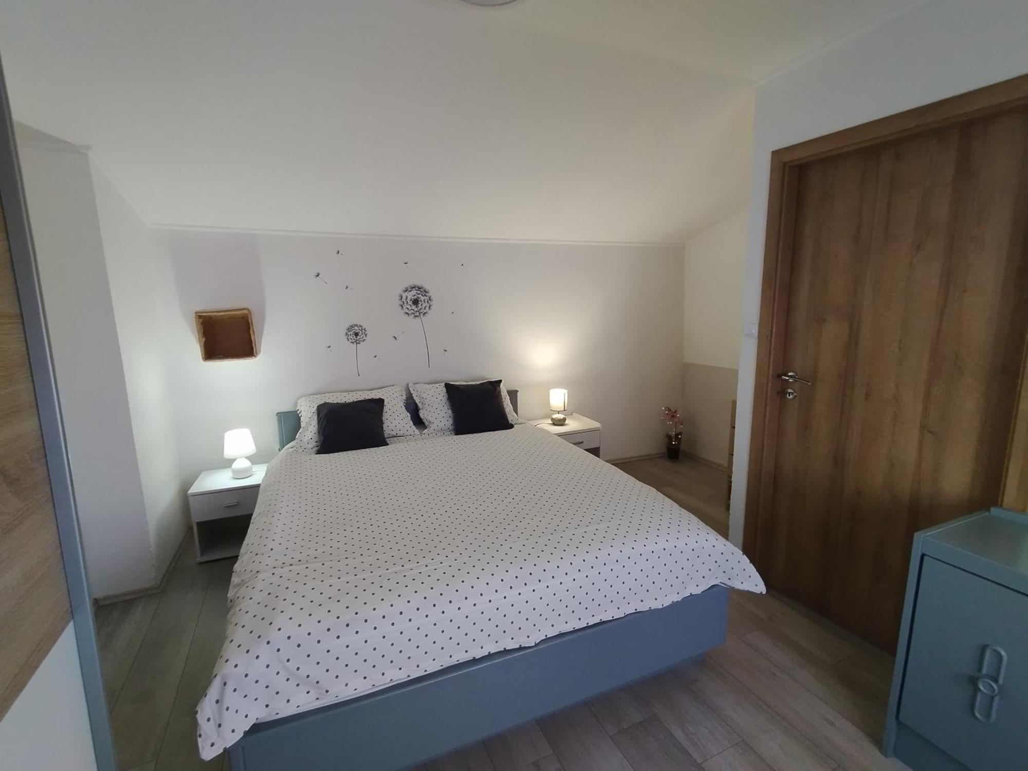 Orhideja Apartman *